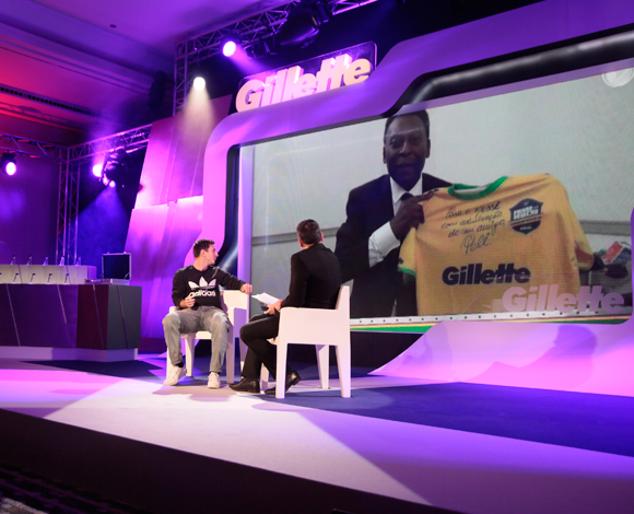 بالفيديو والصور: "ميسي" السفير العالمي الجديد لـ "Gillette"